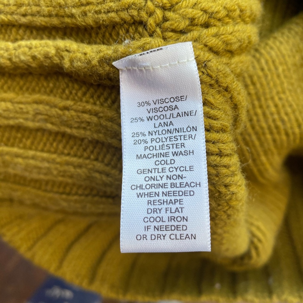 Loft Sweater - Picture 4 of 4